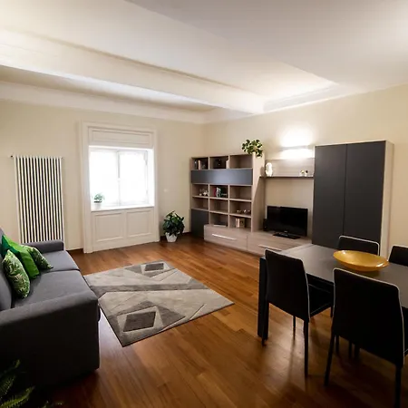 דירה Helvetia Lomellini *