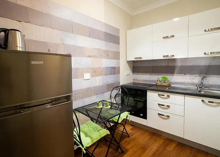 Helvetia Lomellini 아파트